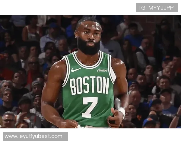 杰伦布朗若保持场均3007分将创队史单季得分新高